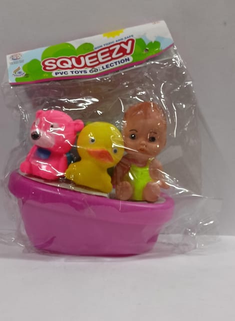 SQUEEZY BABY W/ANM FRIENDS BASKET